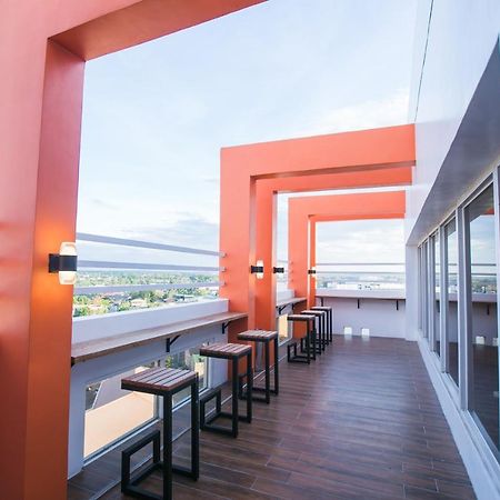 La Maja Rica Hotel Tarlac City Zewnętrze zdjęcie