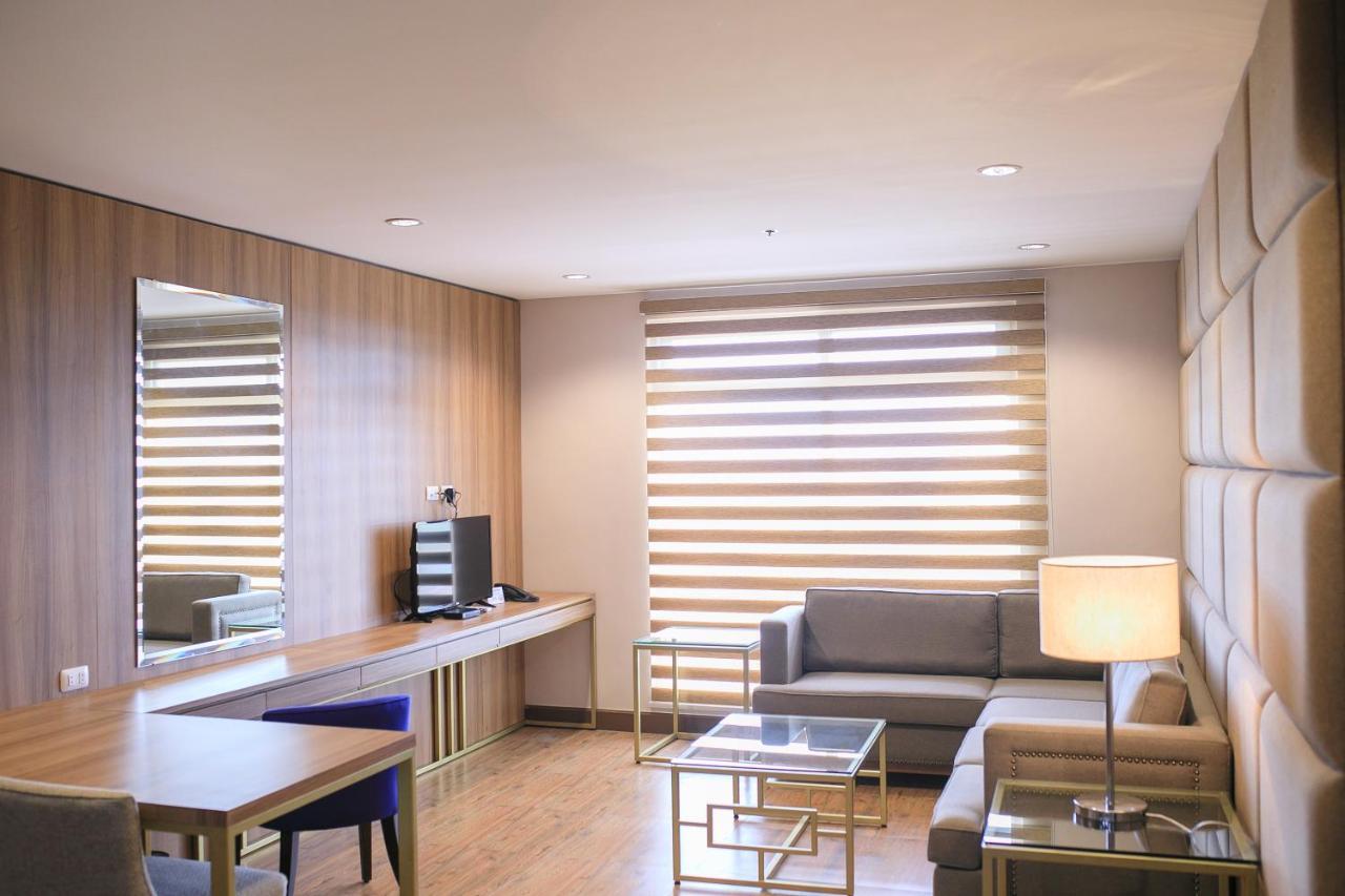 La Maja Rica Hotel Tarlac City Zewnętrze zdjęcie
