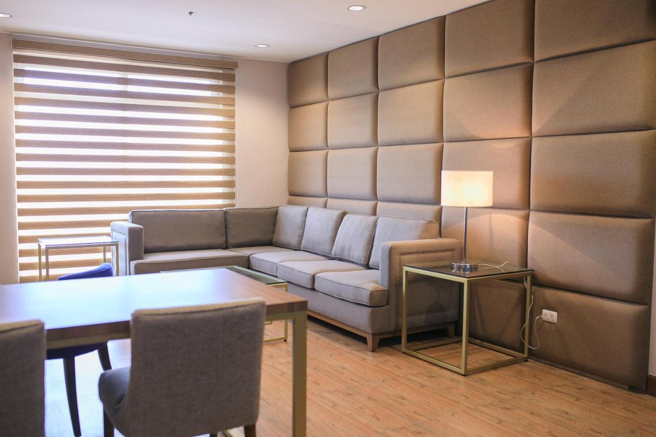 La Maja Rica Hotel Tarlac City Zewnętrze zdjęcie